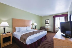 La Quinta Inn & Suites by Wyndham Odessa North