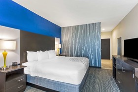 La Quinta Inn & Suites Odessa North - Sienna Tower