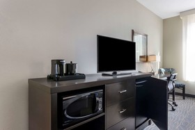 La Quinta Inn & Suites Odessa North - Sienna Tower