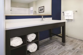 La Quinta Inn & Suites Odessa North - Sienna Tower