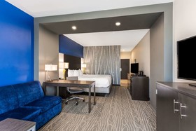 La Quinta Inn & Suites Odessa North - Sienna Tower