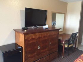 Villa West Inn