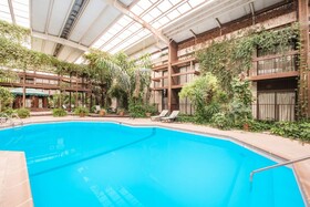 Super 8 by Wyndham Ozona