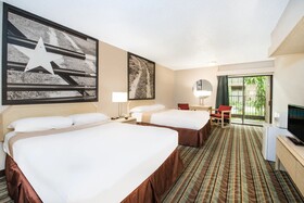 Super 8 by Wyndham Ozona