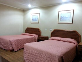 Kings Inn Motel Paris