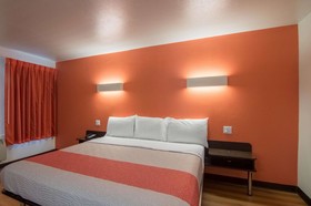 Motel 6 Paris Tx