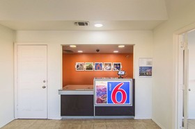 Motel 6 Paris Tx
