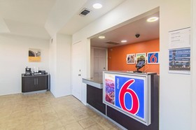 Motel 6 Paris Tx