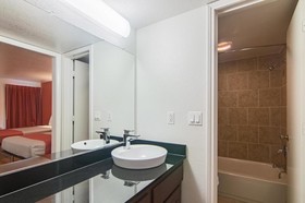 Motel 6 Paris Tx
