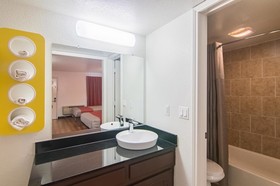 Motel 6 Paris Tx