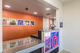 Motel 6 Paris Tx