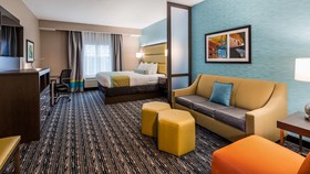 Best Western Plus Pasadena Inn & Suites