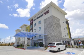 Best Western Plus Pasadena Inn & Suites
