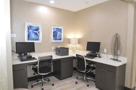 Best Western Plus Pasadena Inn & Suites