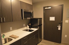 Best Western Plus Pasadena Inn & Suites