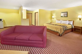 Super 8 by Wyndham Pasadena