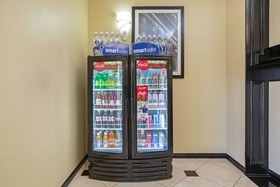 La Quinta Inn & Suites by Wyndham Pearland - Houston South