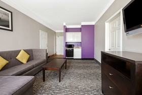 La Quinta Inn & Suites by Wyndham Pearland - Houston South