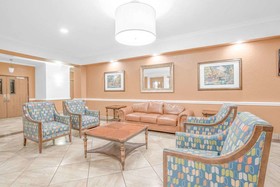 Baymont by Wyndham Pearsall