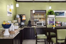 Horizon Inn & Suites - Pearsall