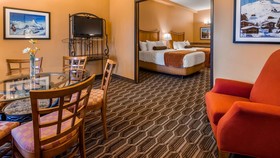 Best Western Plus Swiss Chalet Hotel & Suites