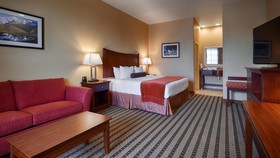 Best Western Plus Swiss Chalet Hotel & Suites