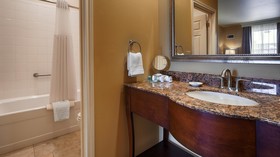Best Western Plus Swiss Chalet Hotel & Suites