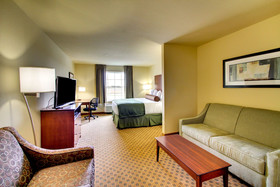 Cobblestone Hotel & Suites Pecos