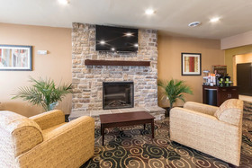 Cobblestone Hotel & Suites Pecos
