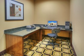 Holiday Inn Express Hotel & Suites Pecos