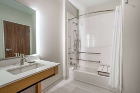 La Quinta Inn & Suites by Wyndham Pflugerville