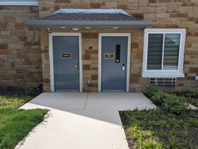 Texas Bungalows Hotel and Hotel Que