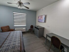 Texas Bungalows Hotel and Hotel Que