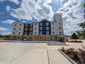 Texas Bungalows Hotel and Hotel Que