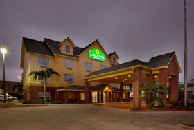 La Quinta Inn & Suites by Wyndham Pharr North McAllen