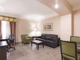 La Quinta Inn & Suites by Wyndham Pharr - Rio Grande Valley