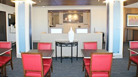 Holiday Inn Express & Suites Plainview