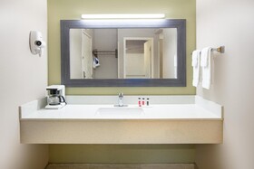 Baymont by Wyndham Plano