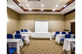 Deluxe Inn Plano