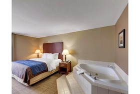 Deluxe Inn Plano