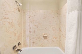 Days Inn by Wyndham Dallas Plano
