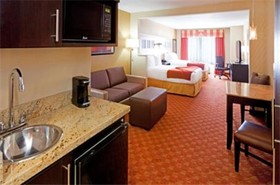 Holiday Inn Express & Suites Plano West - Frisco