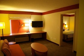 La Quinta Inn & Suites by Wyndham Dallas Plano West