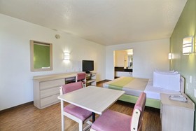 Motel 6 Dallas - Plano Northeast