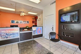 Motel 6 Dallas - Plano Northeast