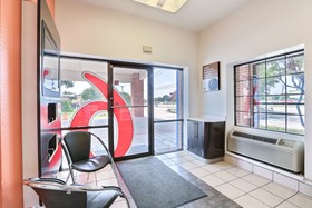 Motel 6 Dallas - Plano Northeast