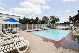 Motel 6 Dallas - Plano Northeast