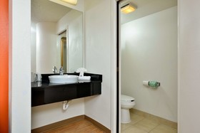 Motel 6 West Plano