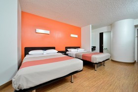 Motel 6 West Plano