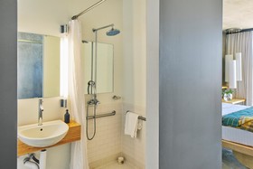 NYLO Dallas Plano Hotel, Tapestry Collection by Hilton
